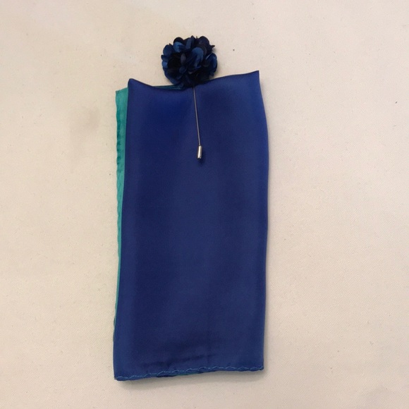 Pocket silk with flower pin - Picture 4 of 4
